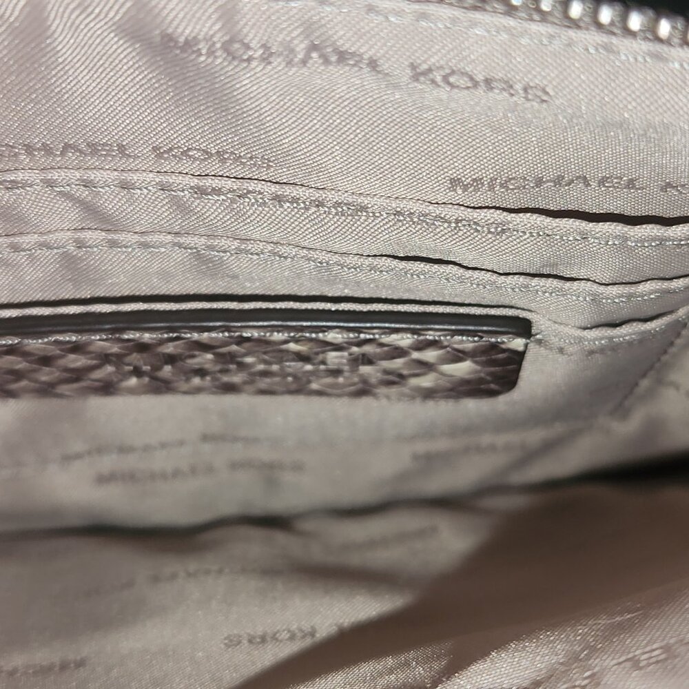 SAVED for : firstdownkicks Snake Print Michael kors  Tote with Wrist-let/Pouch - Picture 14 of 14